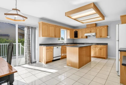 Kitchen Island Photo of 7505 Manzanita Place, Burnaby, BC