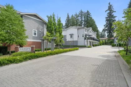 11 9718 161a Street, Surrey, BC, Surrey — Townhouse for sale