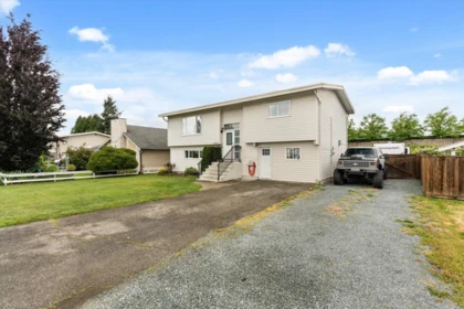 Aerial View of 46533 Darlene Avenue, Chilliwack, BC