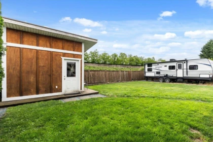 Garden / Landscaping Photo of 46533 Darlene Avenue, Chilliwack, BC