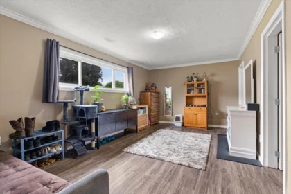 Laundry Room Photo of 46533 Darlene Avenue, Chilliwack, BC