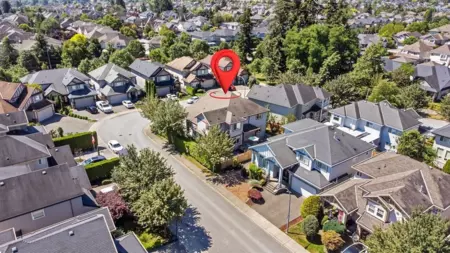 19785 72a Avenue, Langley, BC, Langley — Single Family Residence for sale