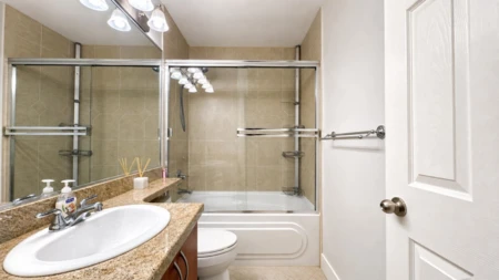 Laundry Room Photo of 15 10222 No.1 Road, Richmond, BC