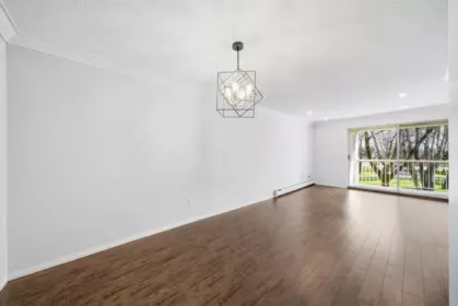 208 10631 No. 3 Road, Richmond, BC, Richmond — Apartment/Condo for sale