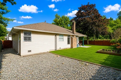 Garden / Landscaping Photo of 9411 162 Street, Surrey, BC