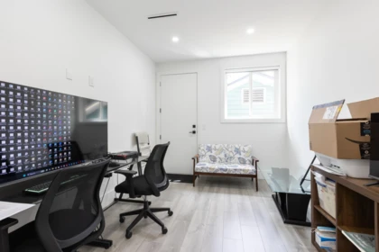 Mudroom Photo of 5573 125a Street, Surrey, BC