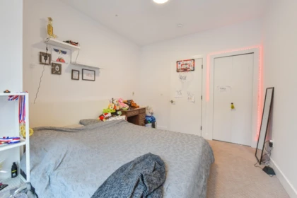 Mudroom Photo of 19 18855 72 Avenue, Surrey, BC