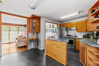 Breakfast Nook Photo of 7729 Stave Lake Street, Mission, BC