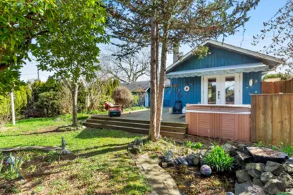 Front Yard Photo of 7729 Stave Lake Street, Mission, BC
