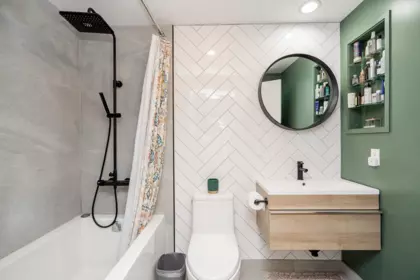 Laundry Room Photo of 331 2288 W Broadway, Vancouver, BC