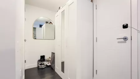 Primary Bathroom Photo of 1107 6398 Silver Avenue, Burnaby, BC