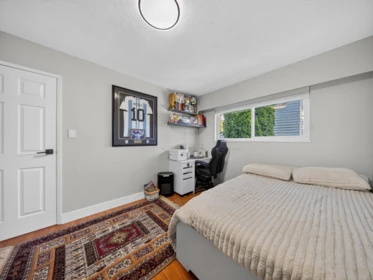 Mudroom Photo of 2322 Kirkstone Road, North Vancouver, BC