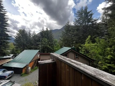 Mudroom Photo of H6 Blackberry Way, Sunshine Valley, BC