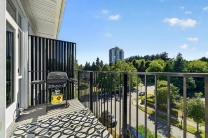 Loft / Bonus Room Photo of 407 10168 149 Street, Surrey, BC