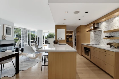 Breakfast Nook Photo of 5A 139 Drake Street, Vancouver, BC