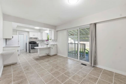 Basement Recreation Room Photo of 2326 Beaver Street, Abbotsford, BC