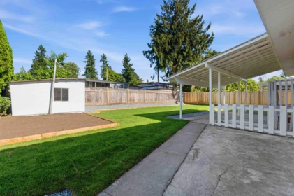 Garden / Landscaping Photo of 2326 Beaver Street, Abbotsford, BC