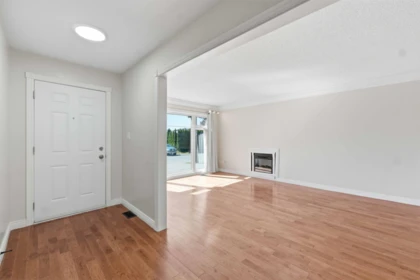 Powder Room Photo of 2326 Beaver Street, Abbotsford, BC