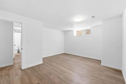 Primary Bathroom Photo of 2326 Beaver Street, Abbotsford, BC