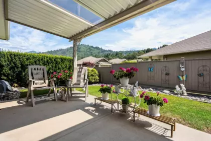 Swimming Pool Photo of 46568 Stoney Creek Drive, Chilliwack, BC