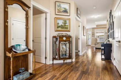 Walk-In Closet Photo of 46568 Stoney Creek Drive, Chilliwack, BC