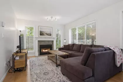 35 8930 Walnut Grove Drive, Langley, BC, Langley — Townhouse for sale