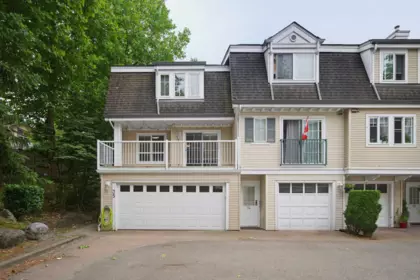 35 8930 Walnut Grove Drive, Langley, BC, Langley — Townhouse for sale