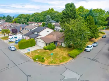 Hot Tub / Spa Photo of 3760 Bamfield Drive, Richmond, BC