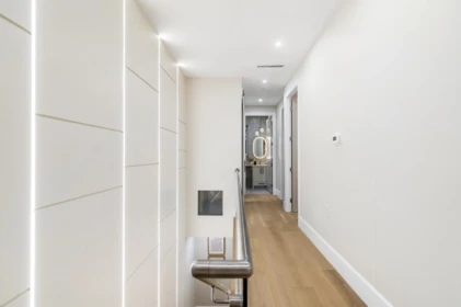 Powder Room Photo of 2078 W 57th Avenue, Vancouver, BC