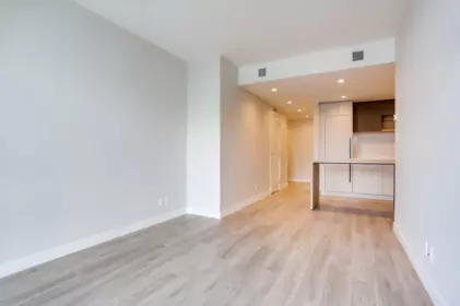 3505 567 Emerson Street, Coquitlam, BC, Coquitlam — Apartment/Condo for sale