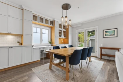 Kitchen Island Photo of 1528 E Pender Street, Vancouver, BC