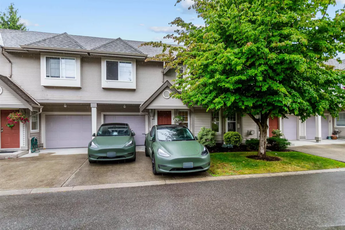 Exterior Rear Photo of 15 23085 118 Avenue, Maple Ridge, BC