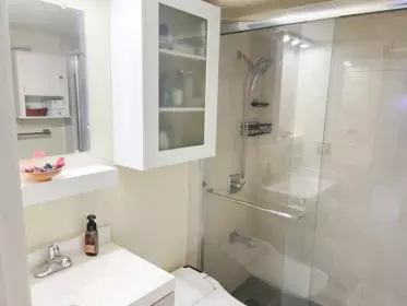 Powder Room Photo of 106 1360 Martin Street, White Rock, BC