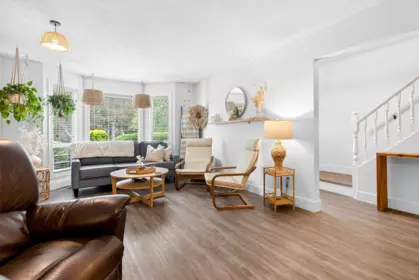 Kitchen Photo of 12846 73 Avenue, Surrey, BC