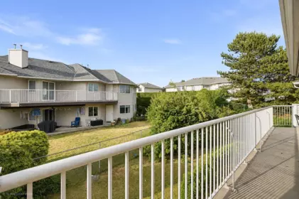 Basement Recreation Room Photo of 126 3080 Townline Road, Abbotsford, BC