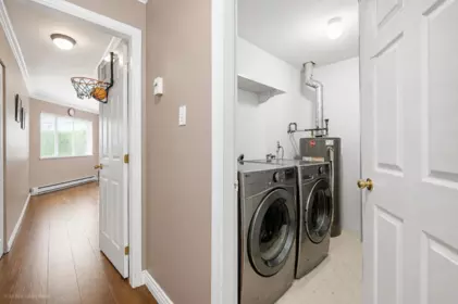 Guest Bathroom Photo of 126 3080 Townline Road, Abbotsford, BC