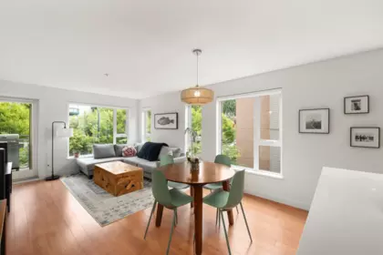 Kitchen Island Photo of 316 221 E 3rd Street, North Vancouver, BC