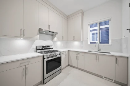 Pantry Photo of 11007 244 Street, Maple Ridge, BC