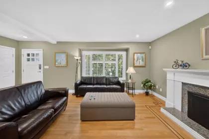 Breakfast Nook Photo of 4549 W 12th Avenue, Vancouver, BC