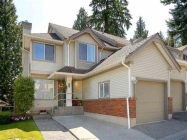 208 13900 Hyland Road, Surrey, BC, Surrey — Townhouse for sale