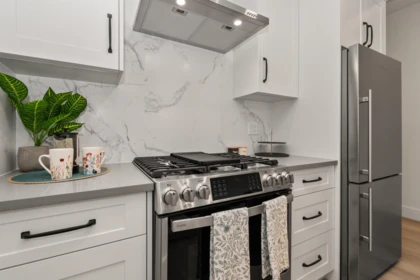 Laundry Room Photo of 510 120 Esplanade Avenue, Harrison Hot Springs, BC