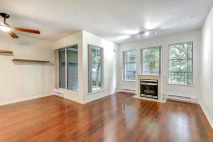 204 1199 Westwood Street, Coquitlam, BC, Coquitlam — Apartment/Condo for sale