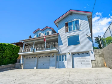 603 Marine Drive, Gibsons, BC, Gibsons — Single Family Residence for sale
