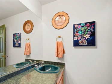 Walk-In Closet Photo of 603 Marine Drive, Gibsons, BC