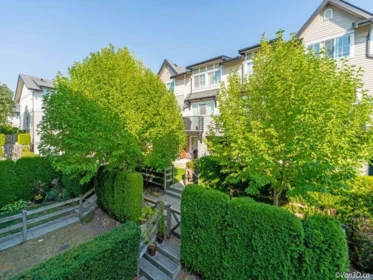 Breakfast Nook Photo of 143 2450 161a Street, Surrey, BC