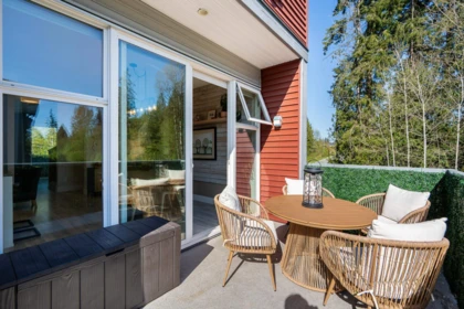 Primary Bedroom Photo of 6 24076 112 Avenue, Maple Ridge, BC