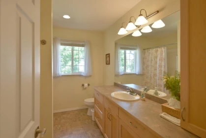Office / Den Photo of 6317 Samron Road, Sechelt, BC