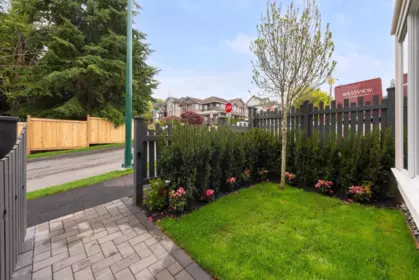 110 1301 Brewster Drive, Coquitlam, BC, Coquitlam — Townhouse for sale