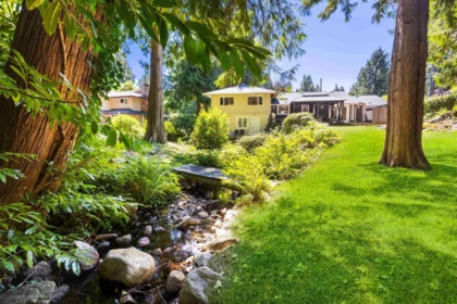 Community Amenities Photo (Clubhouse) of 3965 Viewridge Place, West Vancouver, BC