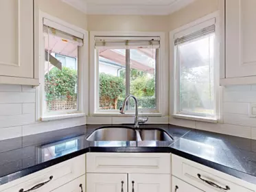 Breakfast Nook Photo of 10285 167 Street, Surrey, BC